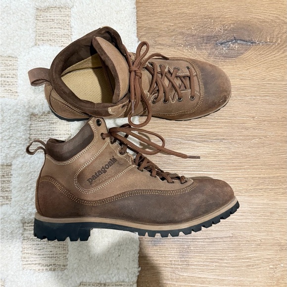 Patagonia Shoes - Vintage Patagonia 3 Seasons Boot